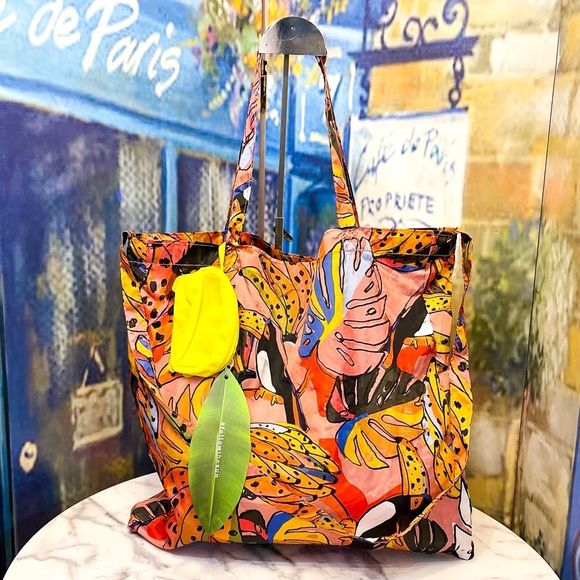 Farm Rio Banana Fruit Print Coin Pouch Tote Bag Multicolor OS NWT - Picture 2 of 9